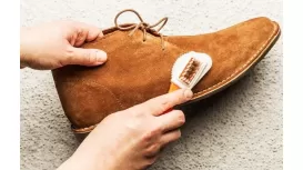 8 cách làm sạch giày da lộn đẹp như mới, hết bẩn, hết hôi