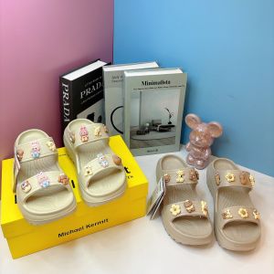 Khám phá Dép Nữ TGG 2012 Màu Be Đậm Sticker Gấu Size 37